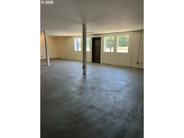 $169,000 | 48017 Highway 58, Oakridge, OR 97463