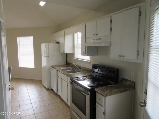 $1,125 | 1401 Gulf Avenue, Unit 7, Panama City, FL 32401