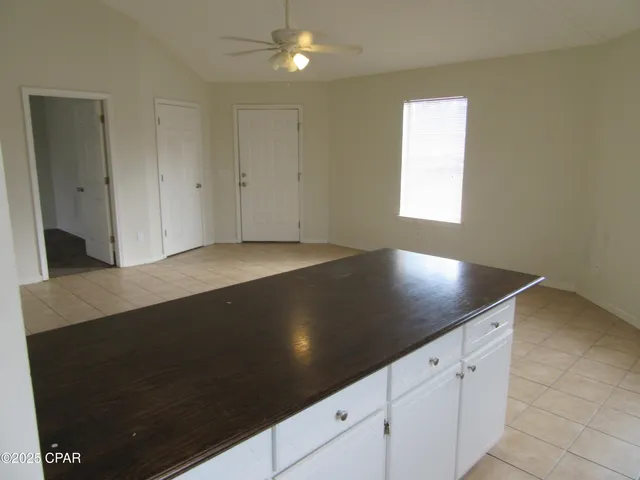$1,125 | 1401 Gulf Avenue, Unit 7, Panama City, FL 32401