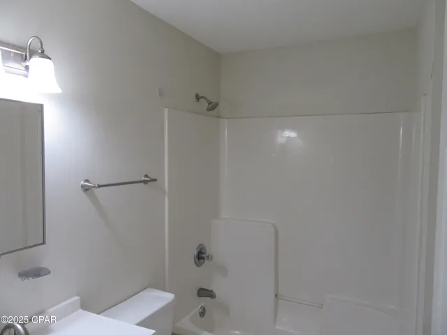 $1,125 | 1401 Gulf Avenue, Unit 7, Panama City, FL 32401