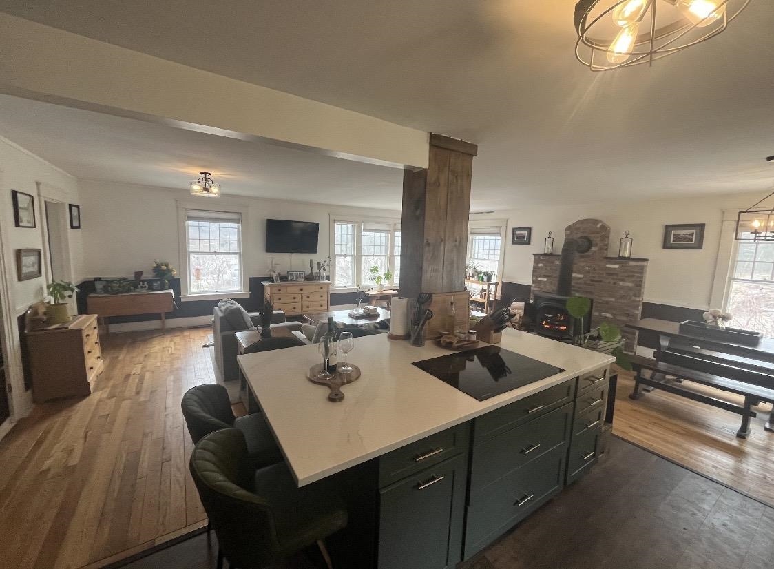 140 Prospect Street Wallingford, VT 05773 - Photo 4 of 51