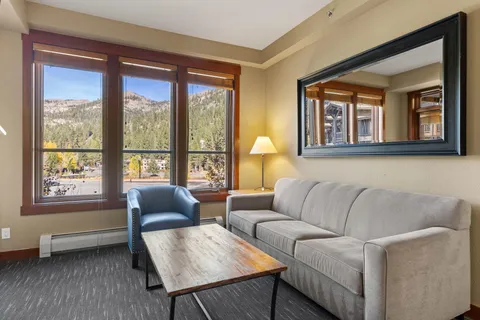 $629,000 | 1850 Village South Road, Unit 4327, Olympic Valley, CA 96146