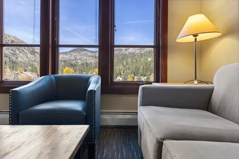 $629,000 | 1850 Village South Road, Unit 4327, Olympic Valley, CA 96146