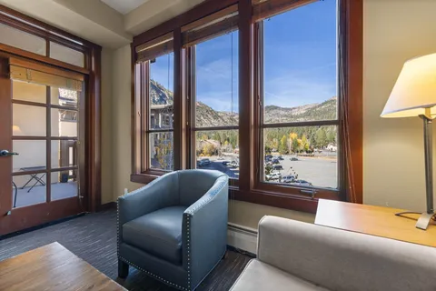 $629,000 | 1850 Village South Road, Unit 4327, Olympic Valley, CA 96146