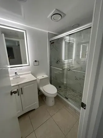 $2,200 | 10773 Cleary Boulevard, Unit 204, Plantation, FL 33324