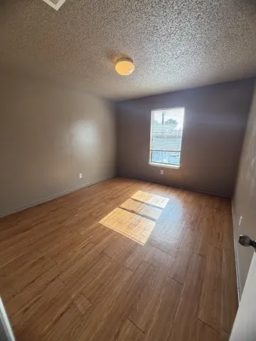 $850 | 139 Elm Drive, Unit 306, Lockhart, TX 78644