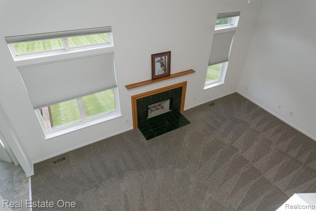 4296 Ridge Court Pinckney, MI 48169 - Photo 18 of 37 4Y0A8761.jpg