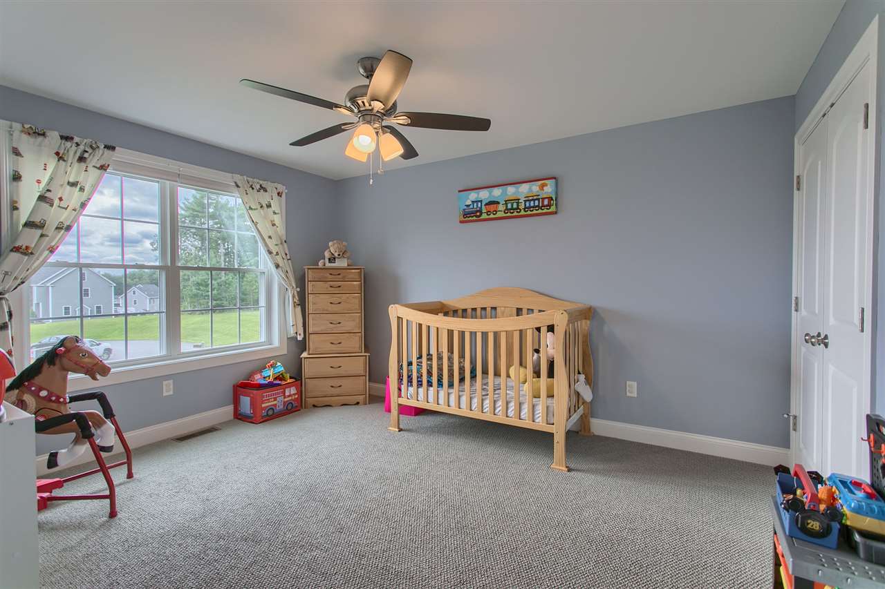 26 Nathan Road Derry, NH 03038 - Photo 27 of 40