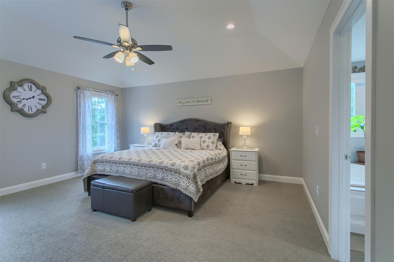 26 Nathan Road Derry, NH 03038 - Photo 31 of 40