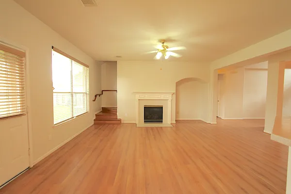 $2,899 | 4430 Waverly Canyon Lane, League City, TX 77573
