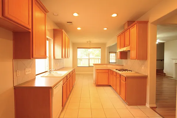 $2,899 | 4430 Waverly Canyon Lane, League City, TX 77573