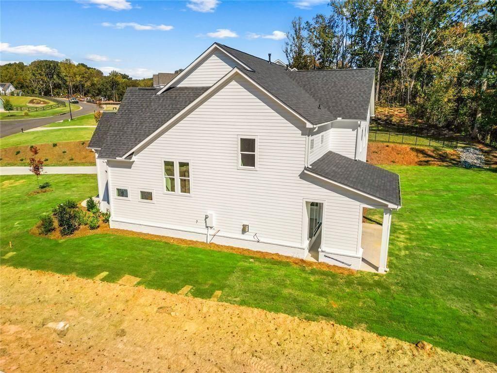 8415 Beryl Overlook Gainesville, GA 30506 - Photo 3 of 61