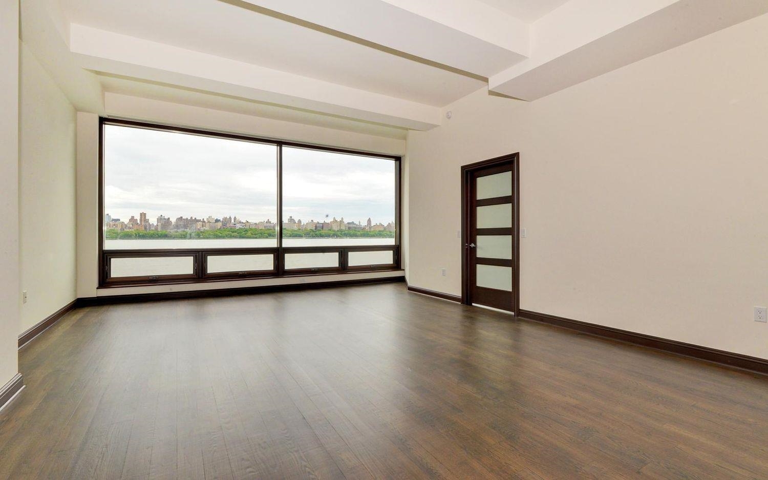 9 Somerset Lane, Unit 310 Edgewater, NJ 07020 - Photo 11 of 22