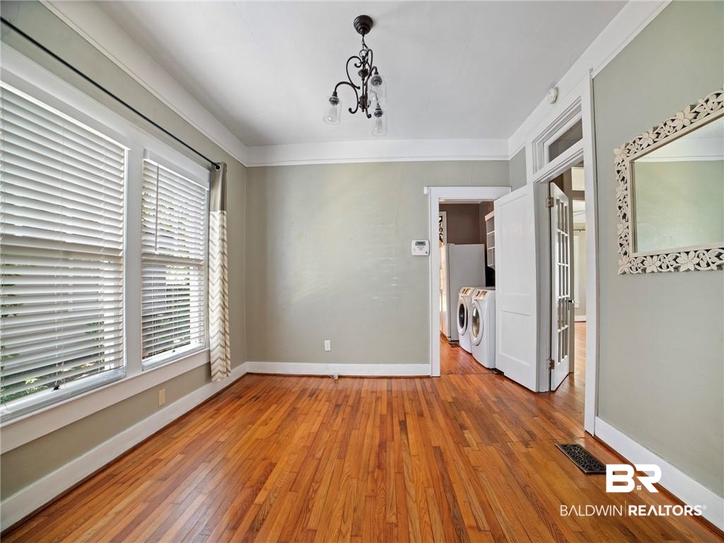259 Seminole Street Mobile, AL 36606 - Photo 7 of 37