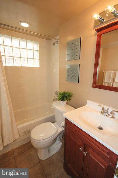 9414 Curran Road Silver Spring, MD 20901 - Photo 27 of 30 Bath