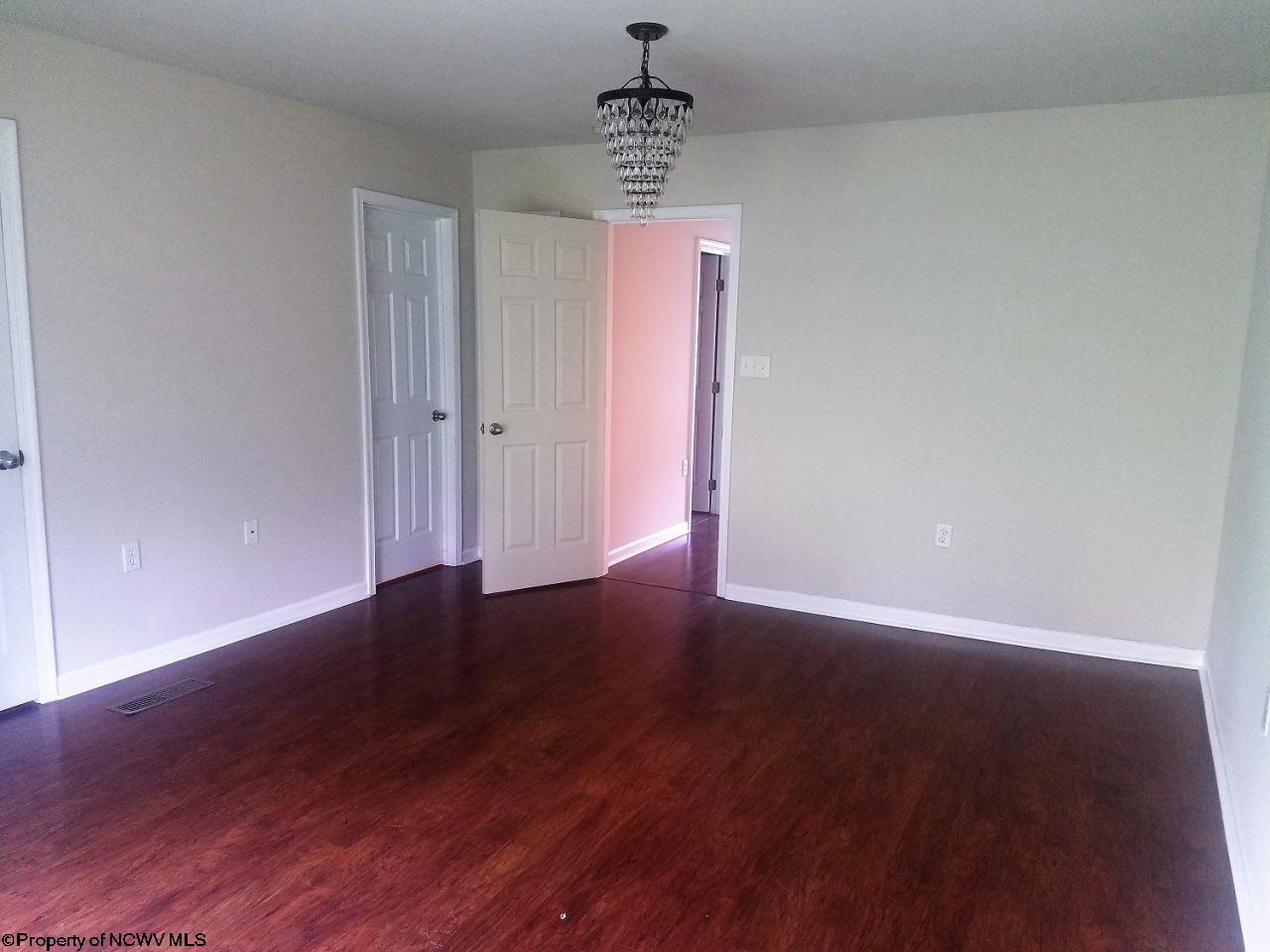 118 Hawks Road Morgantown, WV 26508 - Photo 10 of 11 Gallery Image 10