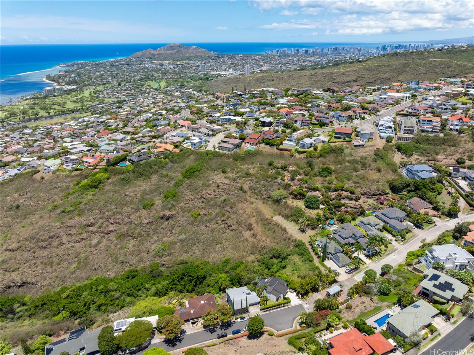 5442 Poola Street Honolulu, HI 96821 - Photo 9 of 24 a view of a city with an ocean