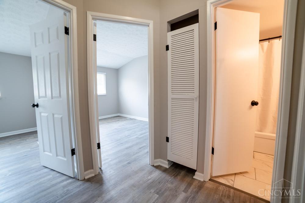 7752 Montgomery Road, Unit 65 Cincinnati, OH 45236 - Photo 18 of 35