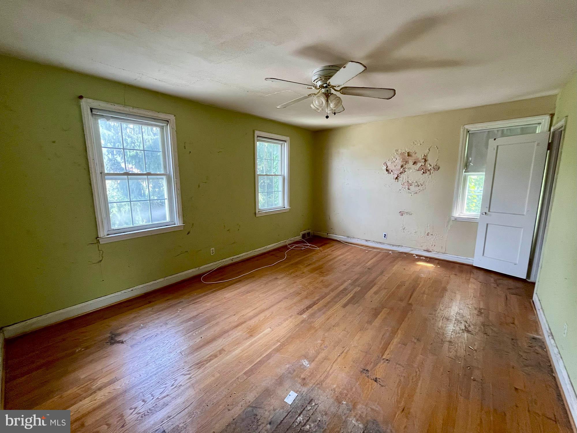 1729 Edgewood Road Towson, MD 21286 - Photo 9 of 17