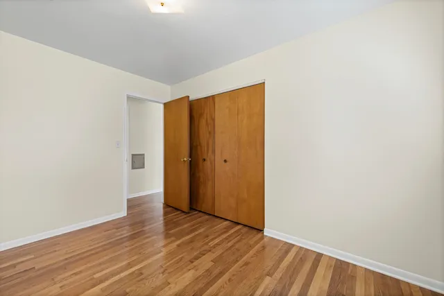 $324,900 | 29166 Lorikay Street, Farmington Hills, MI 48334