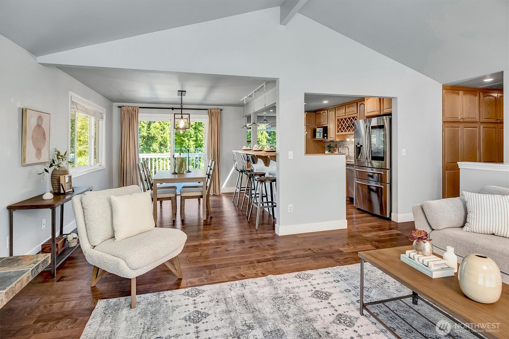 11918 Northeast 159th Street Bothell, WA 98011 - Photo 11 of 39