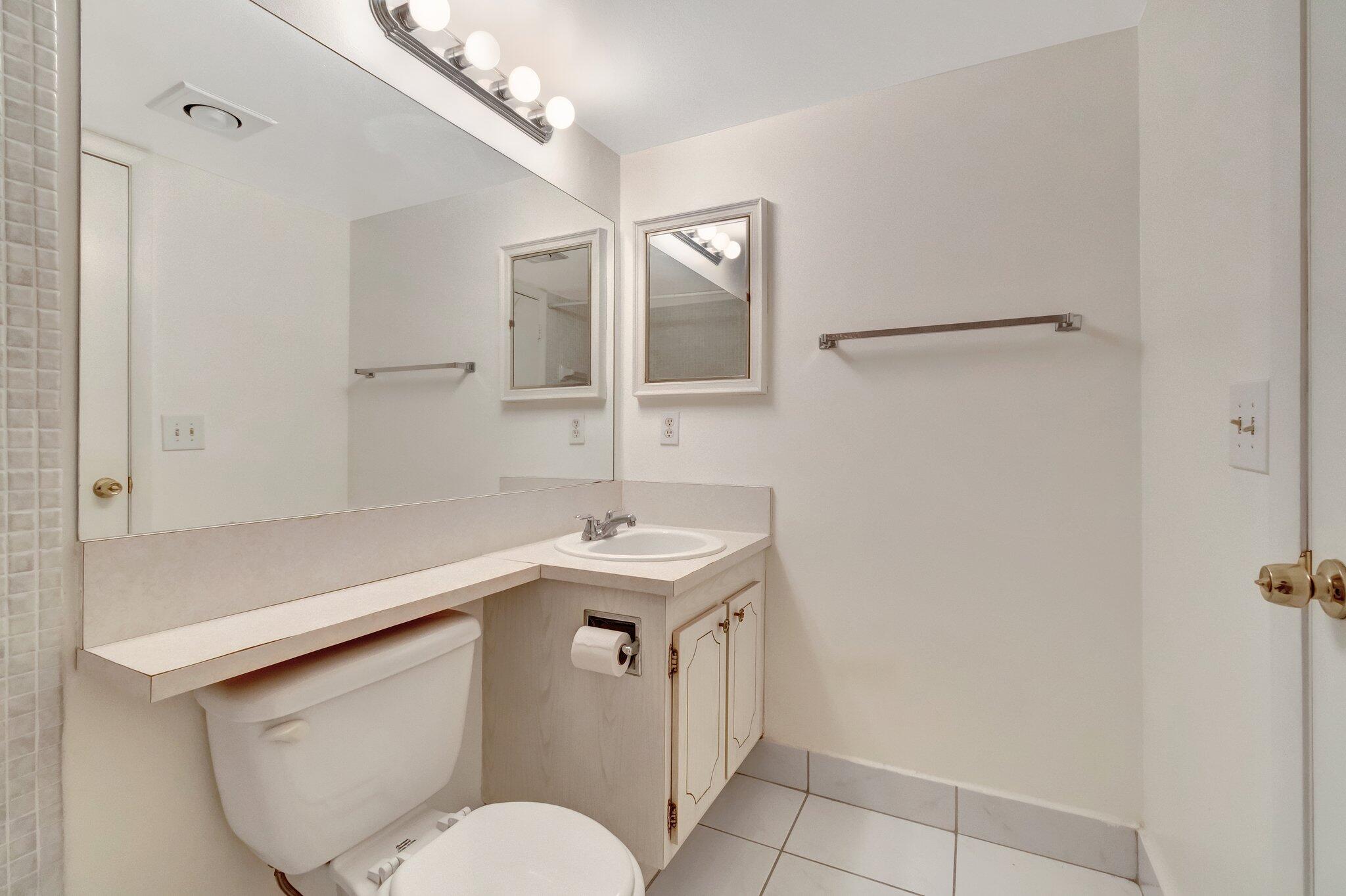 185 Preston F Boca Raton, FL 33434 - Photo 33 of 46 29-web-or-mls-DSC_2214