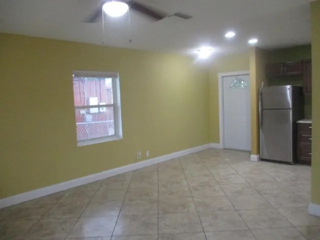 $2,300 | 800 Northwest 15th Terrace, Fort Lauderdale, FL 33311