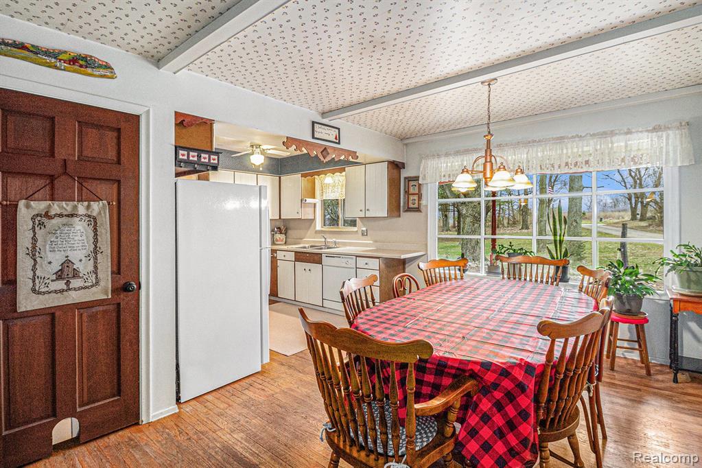 6181 Lobdell Road Linden, MI 48451 - Photo 7 of 40 Gallery Image 7