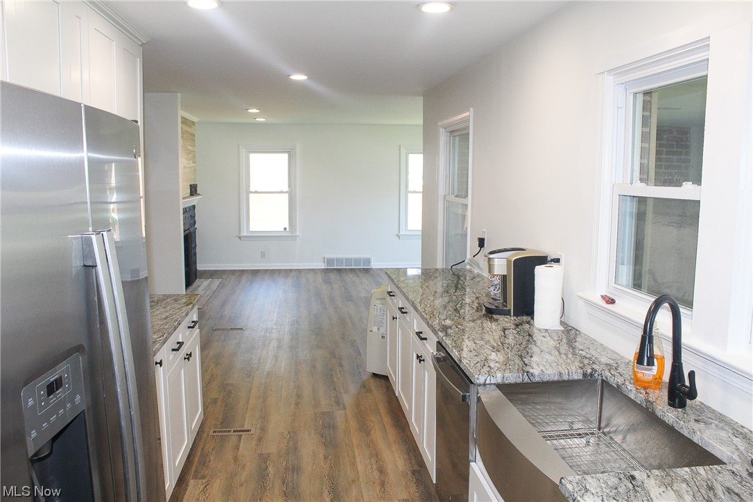 5720 Perkins Road Bedford, OH 44146 - Photo 17 of 35