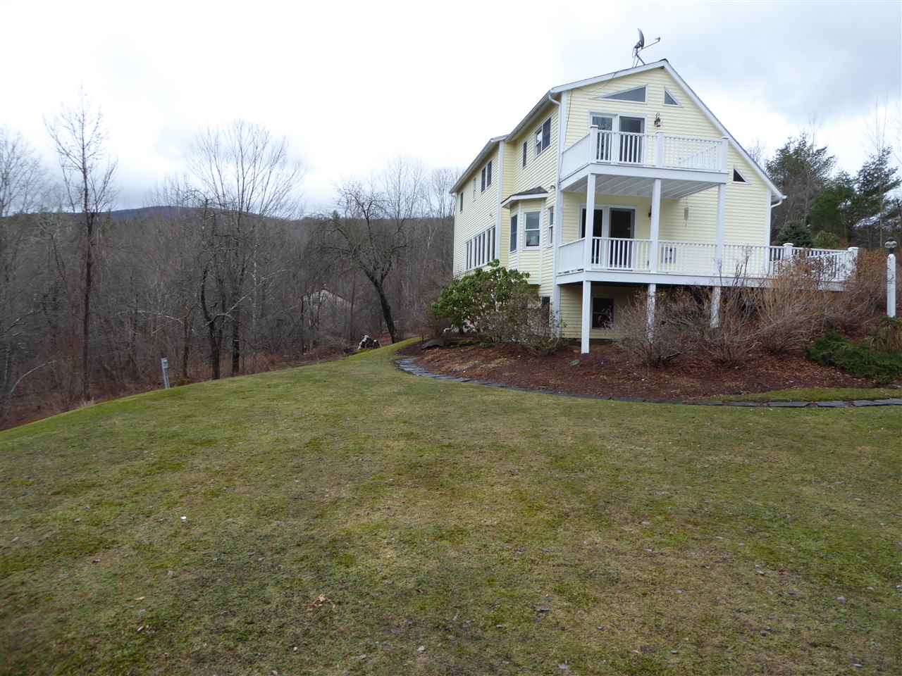 142 Taft Road Huntington, VT 05462 - Photo 6 of 35 Gallery Image 6