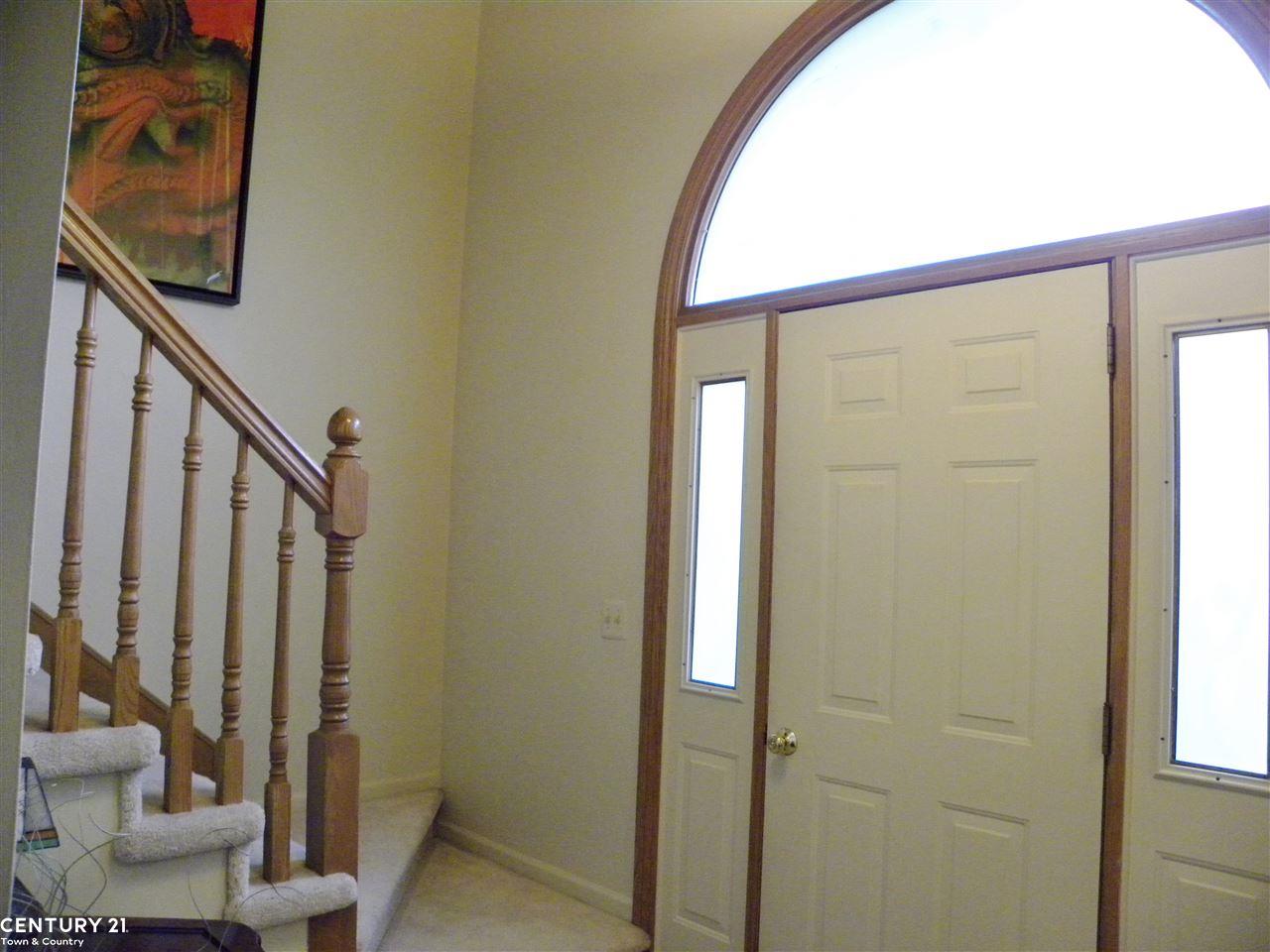 2179 Rochelle Park Drive, Unit 64 Rochester Hills, MI 48309 - Photo 3 of 25
