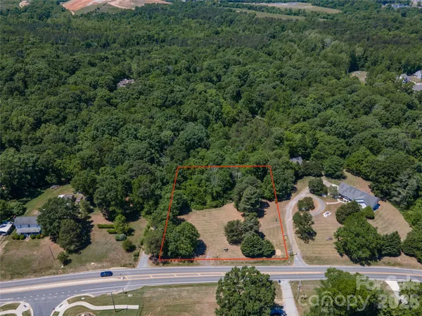 $650,000 | 19-381-24 Asbury Chapel Road, Huntersville, NC 28078