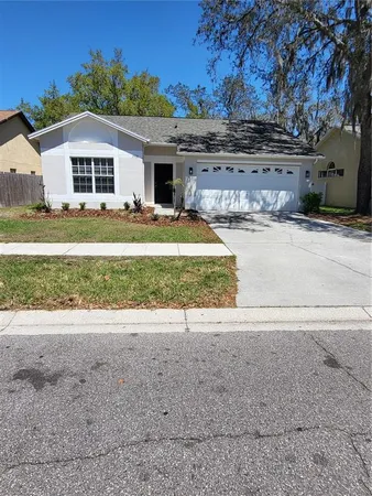 $2,100 | 2508 Gotham Way, Valrico, FL 33596