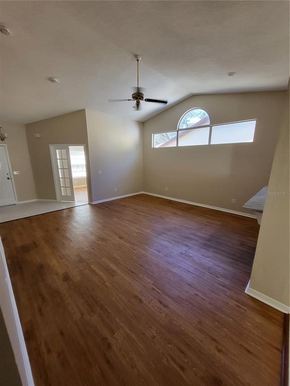 2508 Gotham Way Valrico, FL 33596 - Photo 3 of 13
