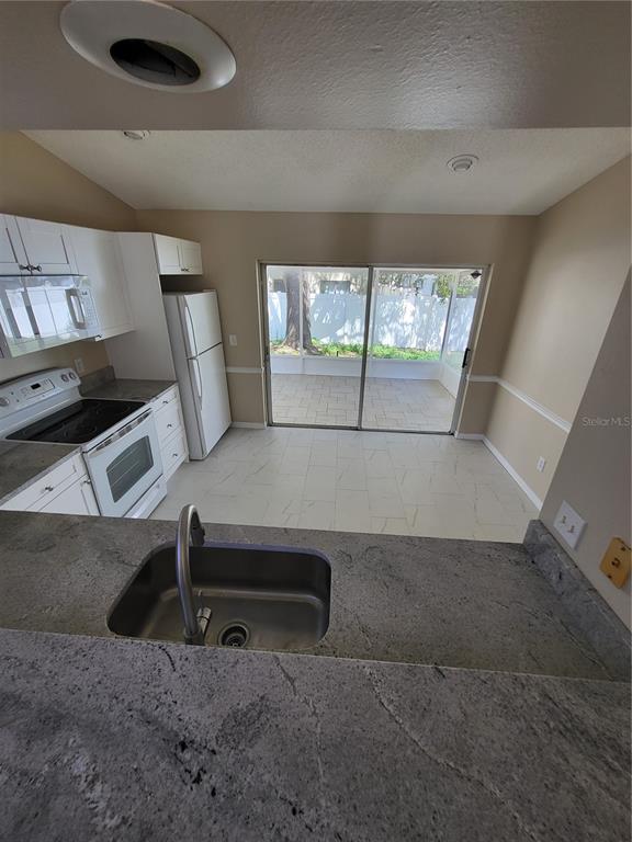 2508 Gotham Way Valrico, FL 33596 - Photo 4 of 13