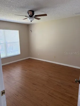 $2,100 | 2508 Gotham Way, Valrico, FL 33596