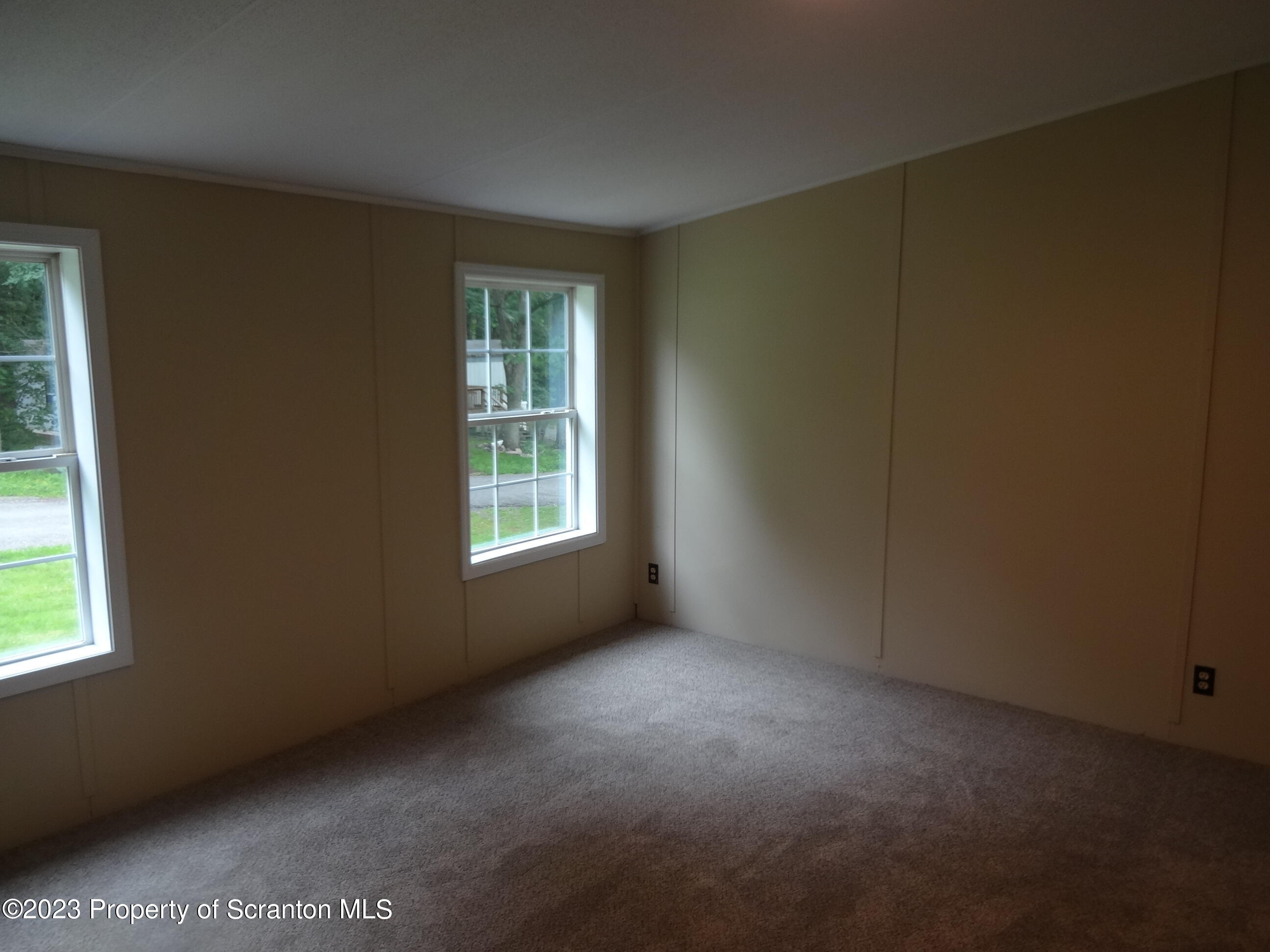 22 Hi View Terrace. Lake Ariel, PA 18436 - Photo 14 of 28 an empty room with windows