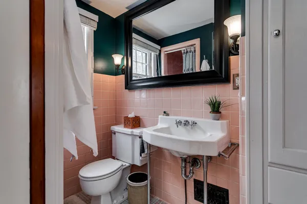 $369,900 | 803 West Prospect Avenue, Appleton, WI 54914