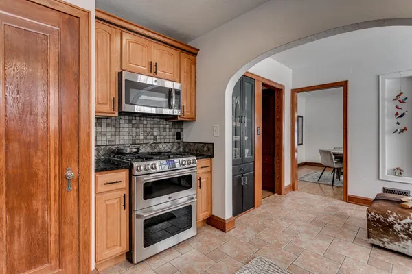 $369,900 | 803 West Prospect Avenue, Appleton, WI 54914