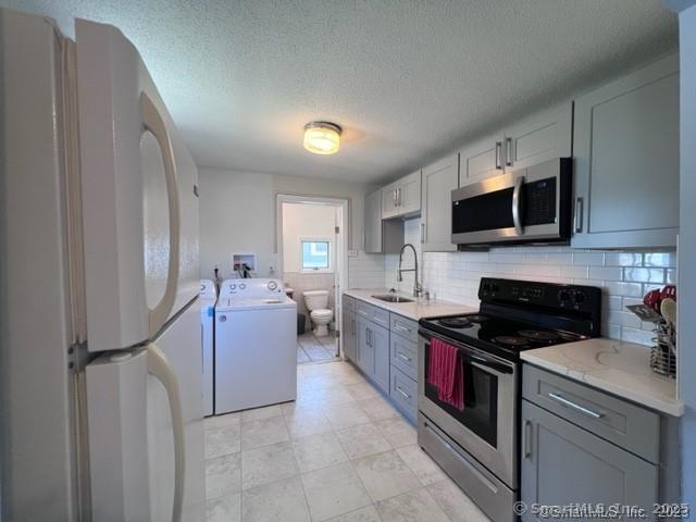 40 Portland Avenue, Unit 1 Old Lyme, CT 06371 - Photo 9 of 27