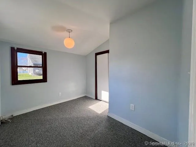 $2,500 | 40 Portland Avenue, Unit 1, Old Lyme, CT 06371