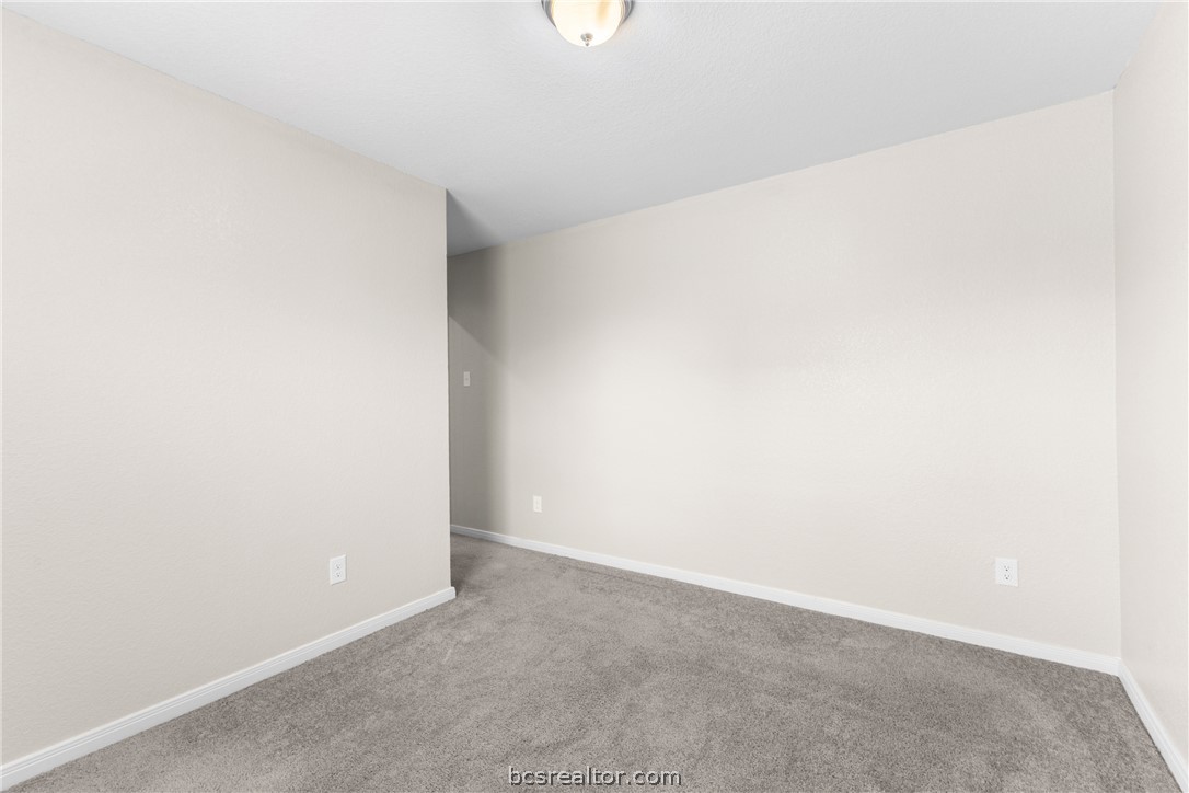 6044 Toby Bend Bryan, TX 77807 - Photo 14 of 28