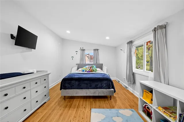 $376,000 | 8302 Parkerhouse Path, Cicero, NY 13039