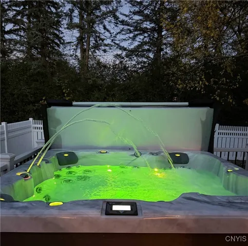 $376,000 | 8302 Parkerhouse Path, Cicero, NY 13039