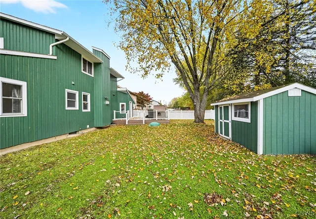 $376,000 | 8302 Parkerhouse Path, Cicero, NY 13039