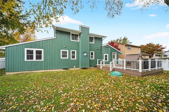 $376,000 | 8302 Parkerhouse Path, Cicero, NY 13039