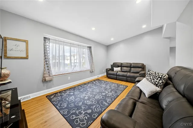 $376,000 | 8302 Parkerhouse Path, Cicero, NY 13039