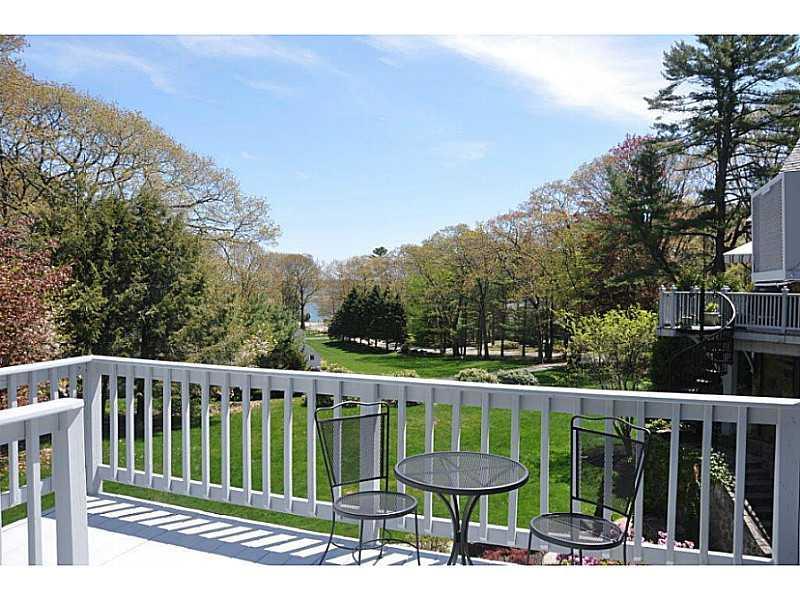 10 Ole Musket Road, Unit 4 Cumberland Foreside, ME 04110 - Photo 22 of 29 Patio/Deck.