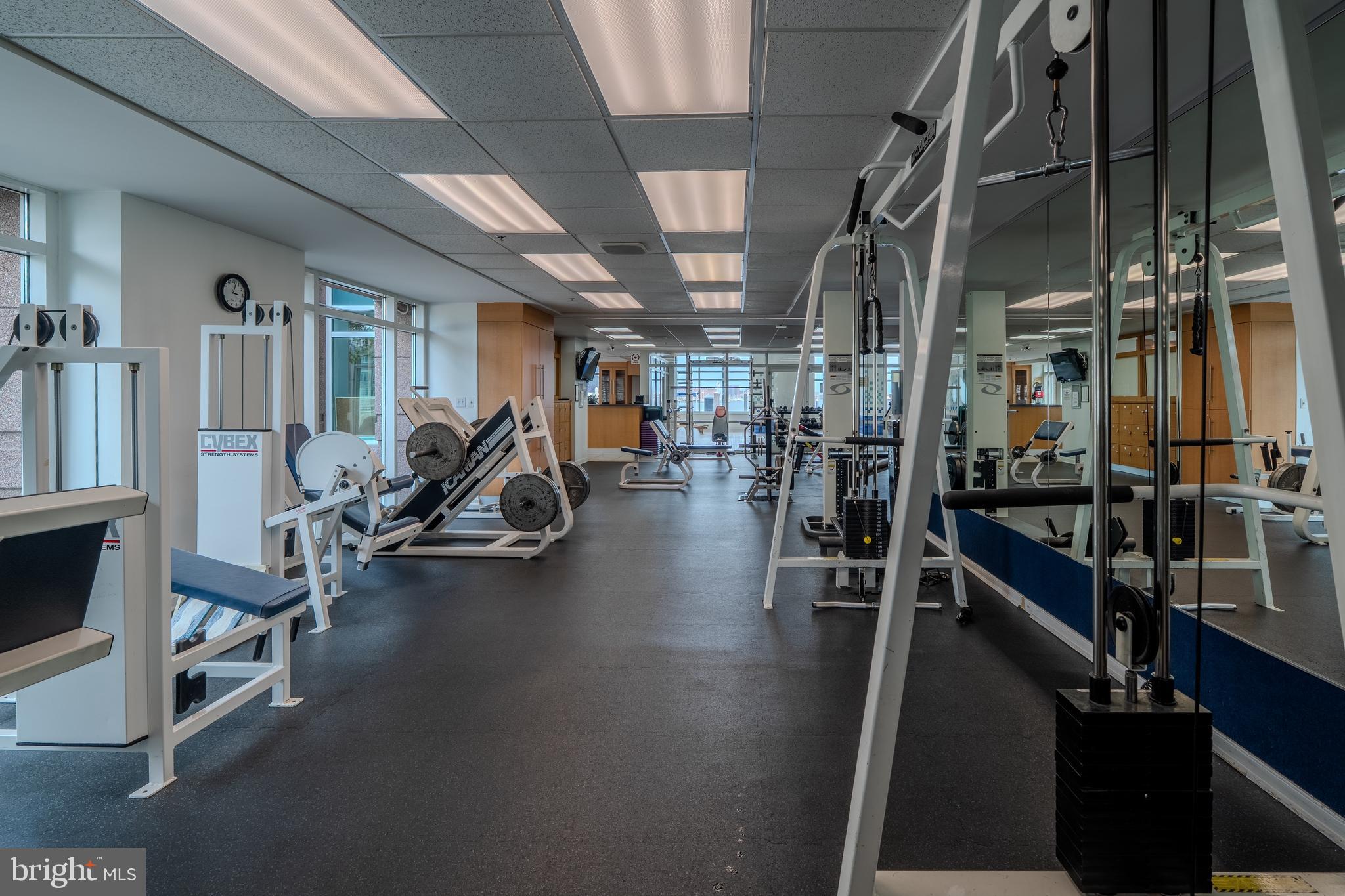 100 Harborview Drive, Unit 1208 Baltimore, MD 21230 - Photo 33 of 36 a view of a room with gym equipment