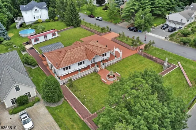 $935,000 | 85 Passaic County 612, Little Falls, NJ 07424